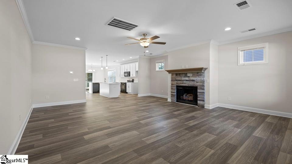 330 River Trce Loop Simpsonville, SC 29680 - Photo 3 of 32