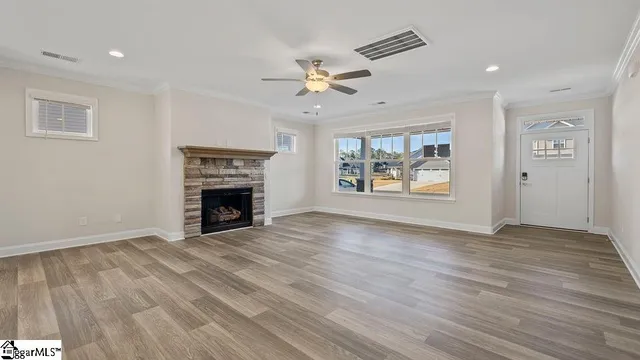 $359,900 | 330 River Trce Loop, Simpsonville, SC 29680