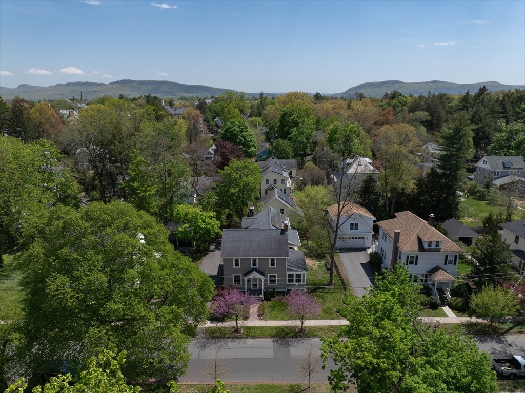 66 Maynard Road Northampton, MA 01060 - Photo 6 of 36 Gallery Image 6