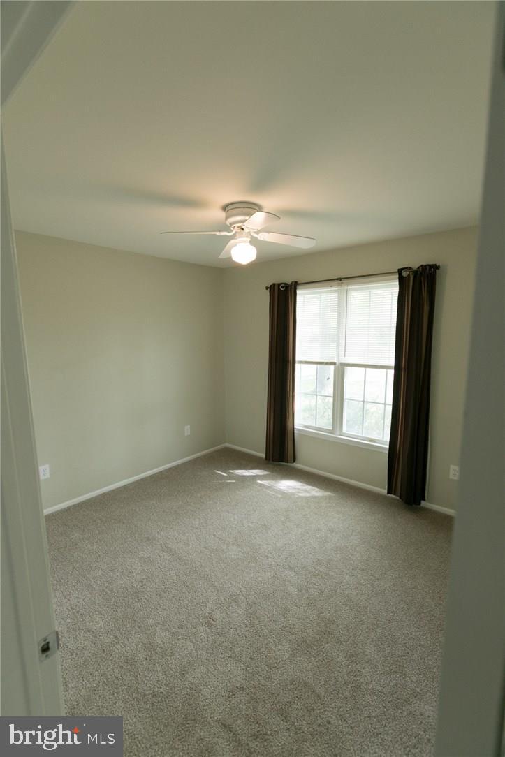 196 Compass Road Manahawkin, NJ 08050 - Photo 15 of 34