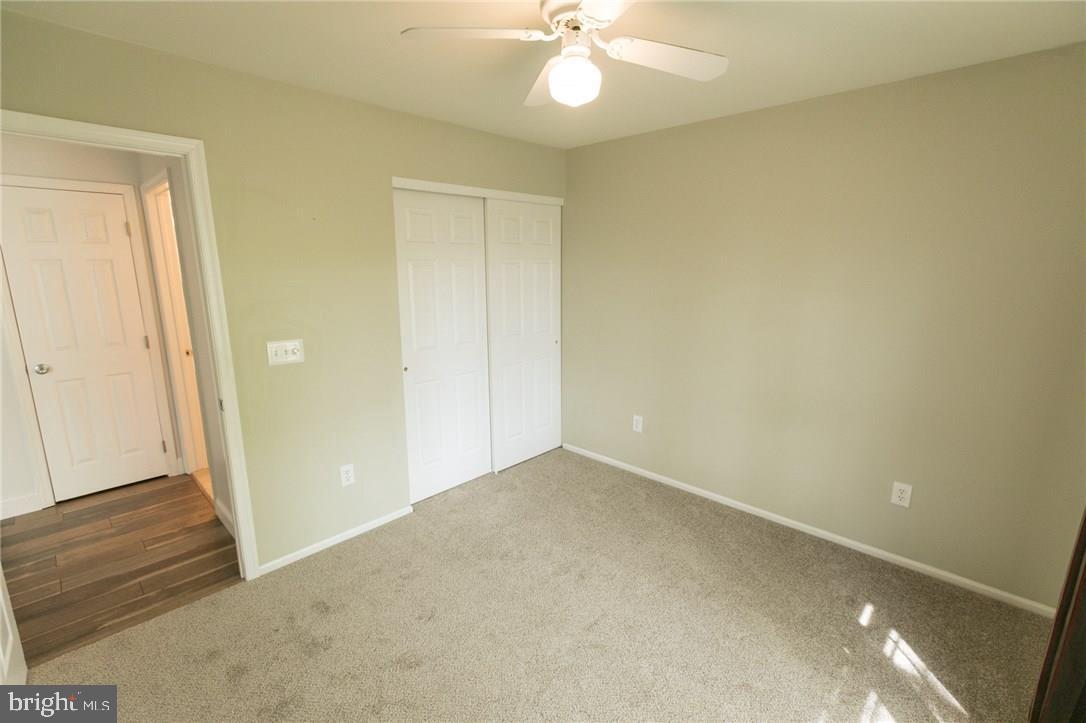 196 Compass Road Manahawkin, NJ 08050 - Photo 16 of 34