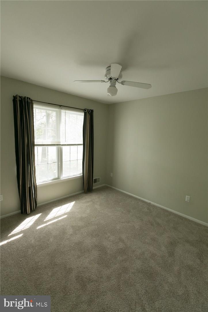 196 Compass Road Manahawkin, NJ 08050 - Photo 17 of 34