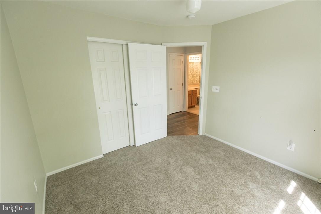 196 Compass Road Manahawkin, NJ 08050 - Photo 18 of 34