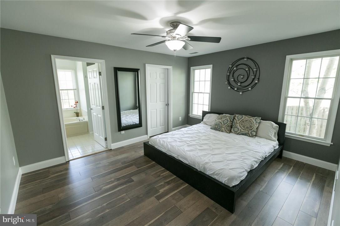 196 Compass Road Manahawkin, NJ 08050 - Photo 21 of 34