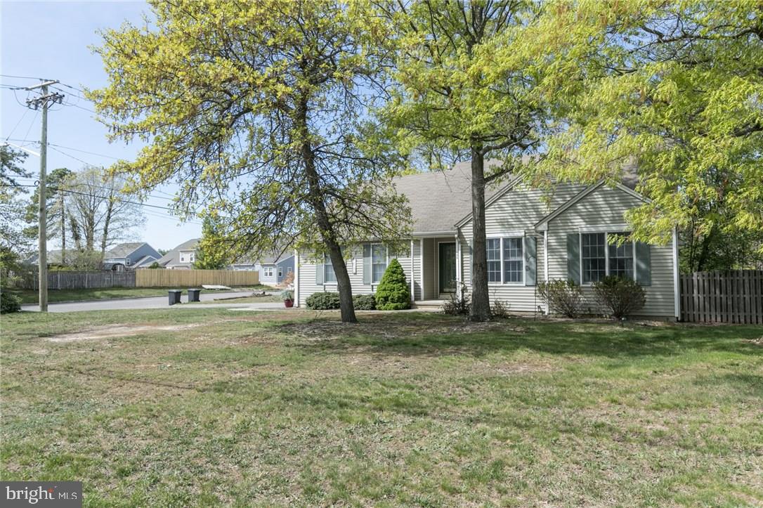 196 Compass Road Manahawkin, NJ 08050 - Photo 30 of 34