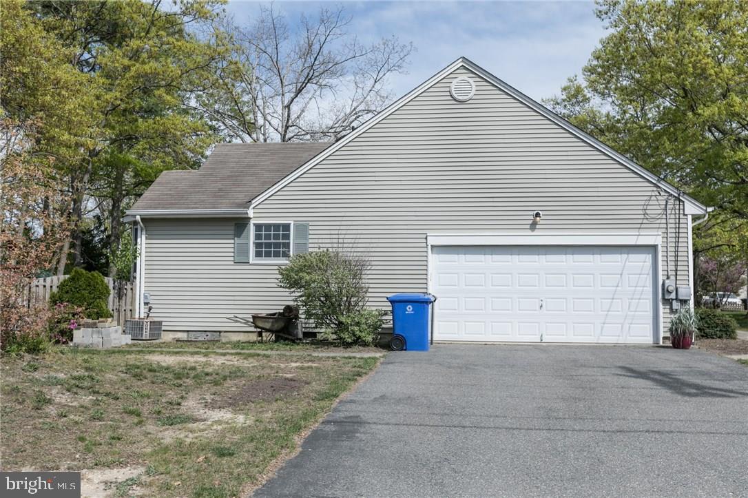 196 Compass Road Manahawkin, NJ 08050 - Photo 32 of 34