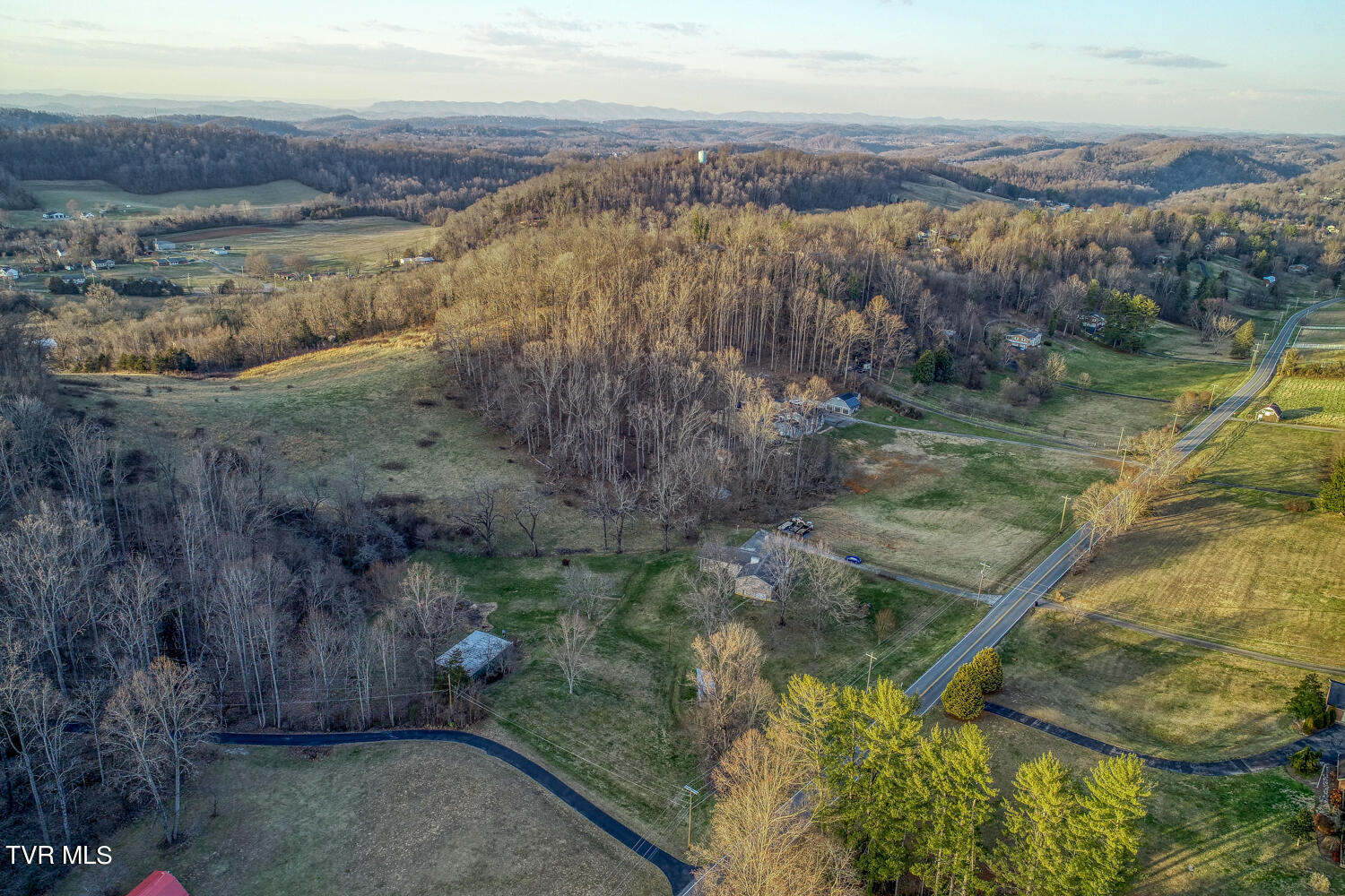 344 Hidden Valley Road Kingsport, TN 37663 - Photo 42 of 107 BG. 344 Hidden Valley MLSa (44 of 45)
