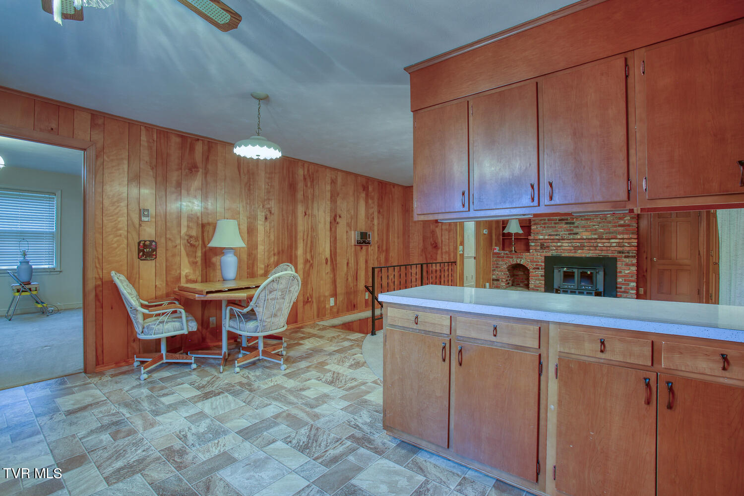 344 Hidden Valley Road Kingsport, TN 37663 - Photo 54 of 107 BG. 344 Hidden Valley MLSb (16 of 58)