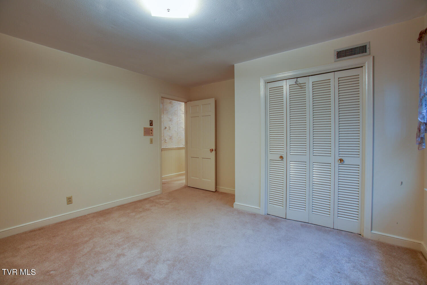 344 Hidden Valley Road Kingsport, TN 37663 - Photo 76 of 107 Bedroom #2