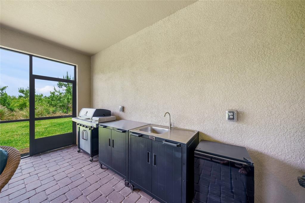 8620 Sundance Loop Sarasota, FL 34238 - Photo 15 of 57