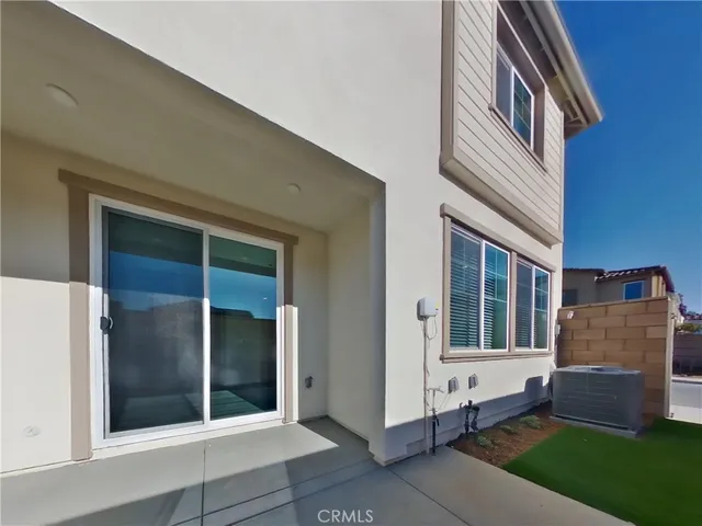 front view of house with a yard