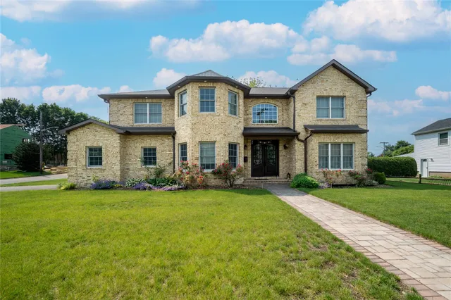 $2,250,000 | 31 Burke Avenue, Jericho, NY 11753