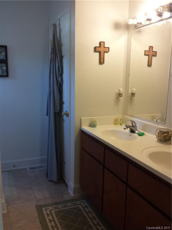 7227 Long Island Road Catawba, NC 28609 - Photo 8 of 13 Gallery Image 8