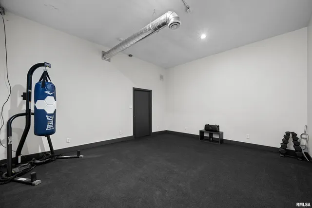 $555,000 | 2400 24th Street, Rock Island, IL 61201