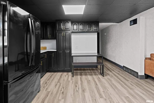 $555,000 | 2400 24th Street, Rock Island, IL 61201