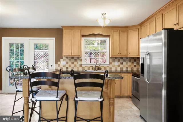 $499,900 | 275 Gap Road, Linden, VA 22642