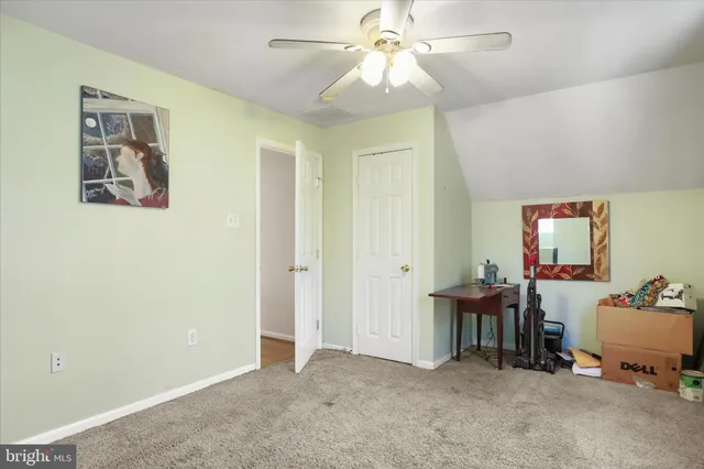 $499,900 | 275 Gap Road, Linden, VA 22642