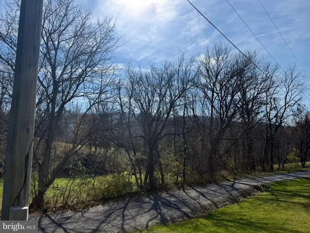 $499,900 | 275 Gap Road, Linden, VA 22642