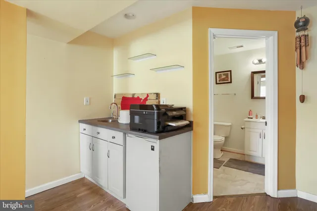 $499,900 | 275 Gap Road, Linden, VA 22642