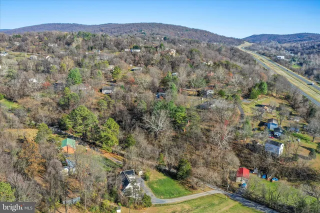 $499,900 | 275 Gap Road, Linden, VA 22642