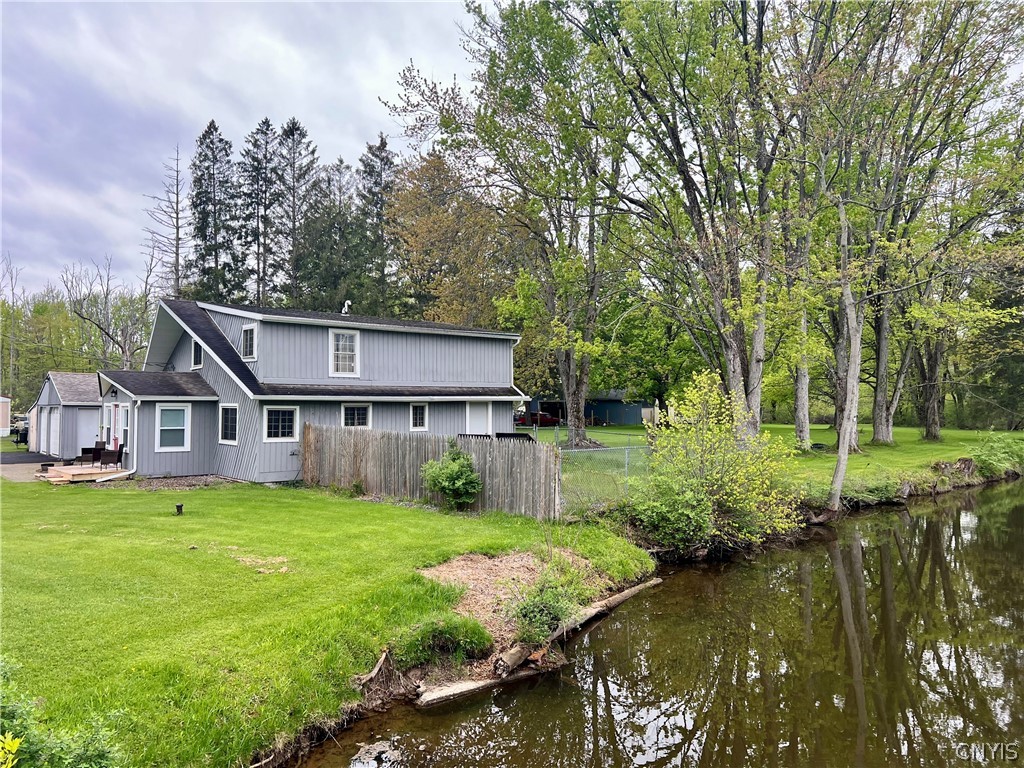 8355 Tuttle Road Cicero, NY 13030 - Photo 3 of 46 Chittenango Creek is in your side yard!