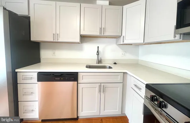 $3,200 | 7353 Crestleigh Circle, Alexandria, VA 22315