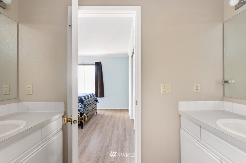 30875 State Rte 20, Unit C1 Oak Harbor, WA 98277 - Photo 14 of 20