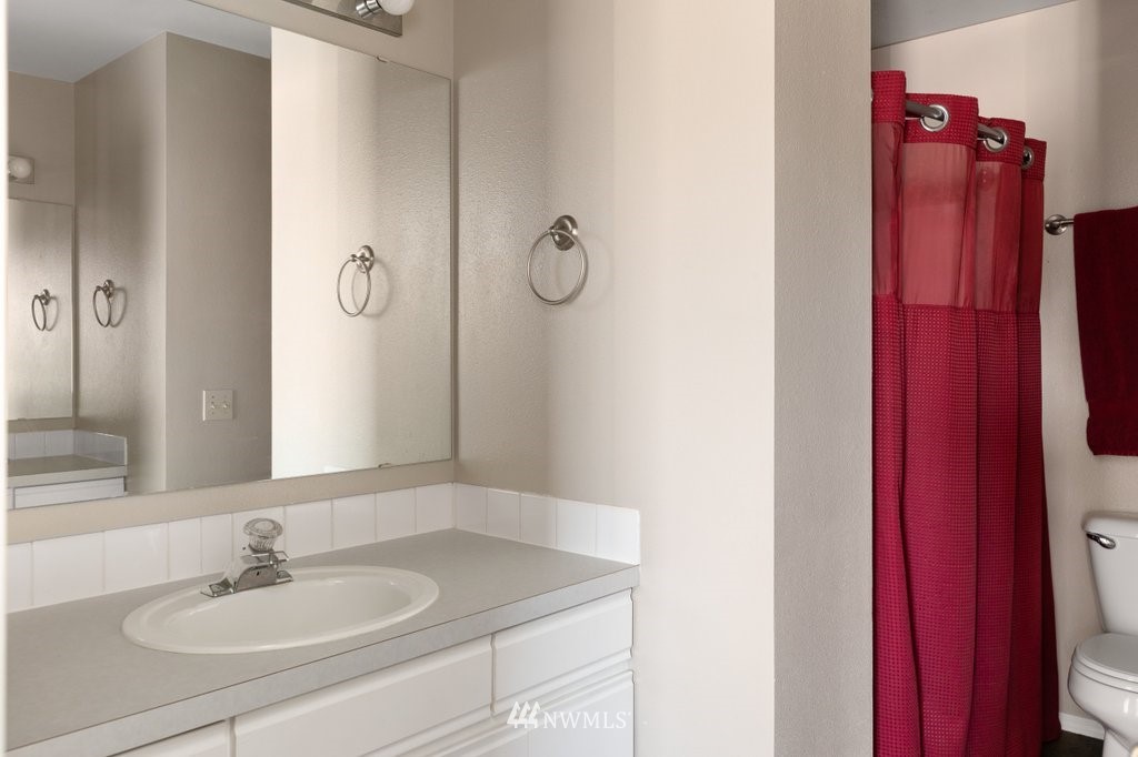 30875 State Rte 20, Unit C1 Oak Harbor, WA 98277 - Photo 15 of 20