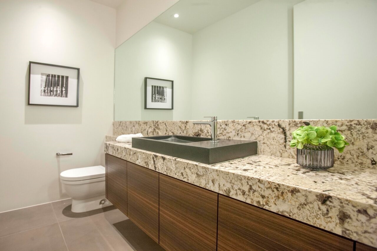 1020 Prospect Street, Unit 201 La Jolla, CA 92037 - Photo 17 of 25