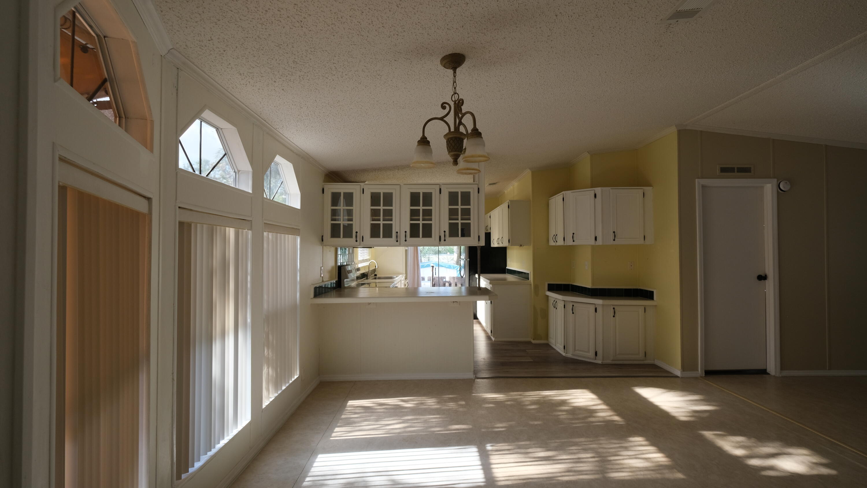 11942 Coral Place Boca Raton, FL 33428 - Photo 12 of 23 19