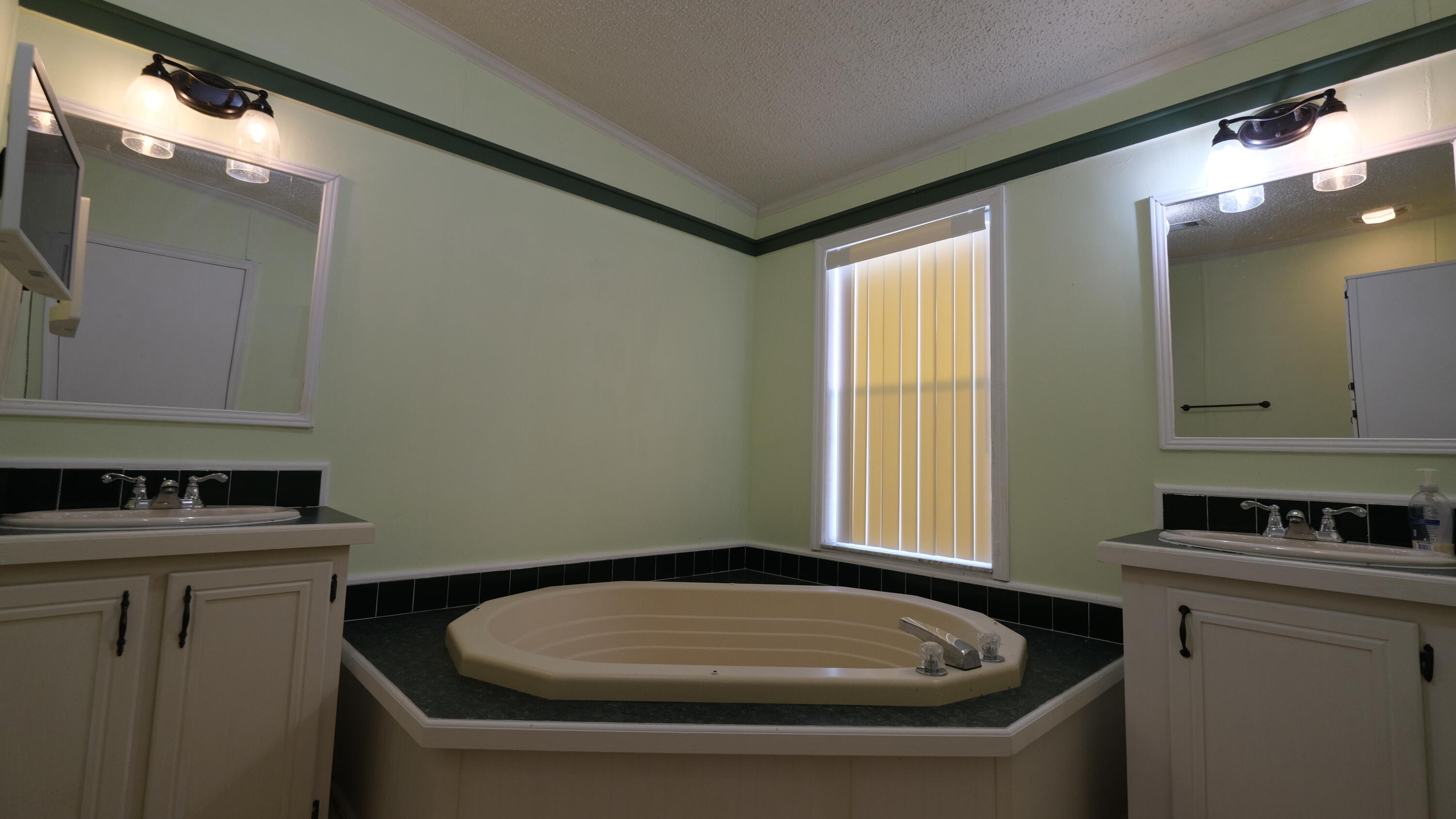 11942 Coral Place Boca Raton, FL 33428 - Photo 18 of 23 45