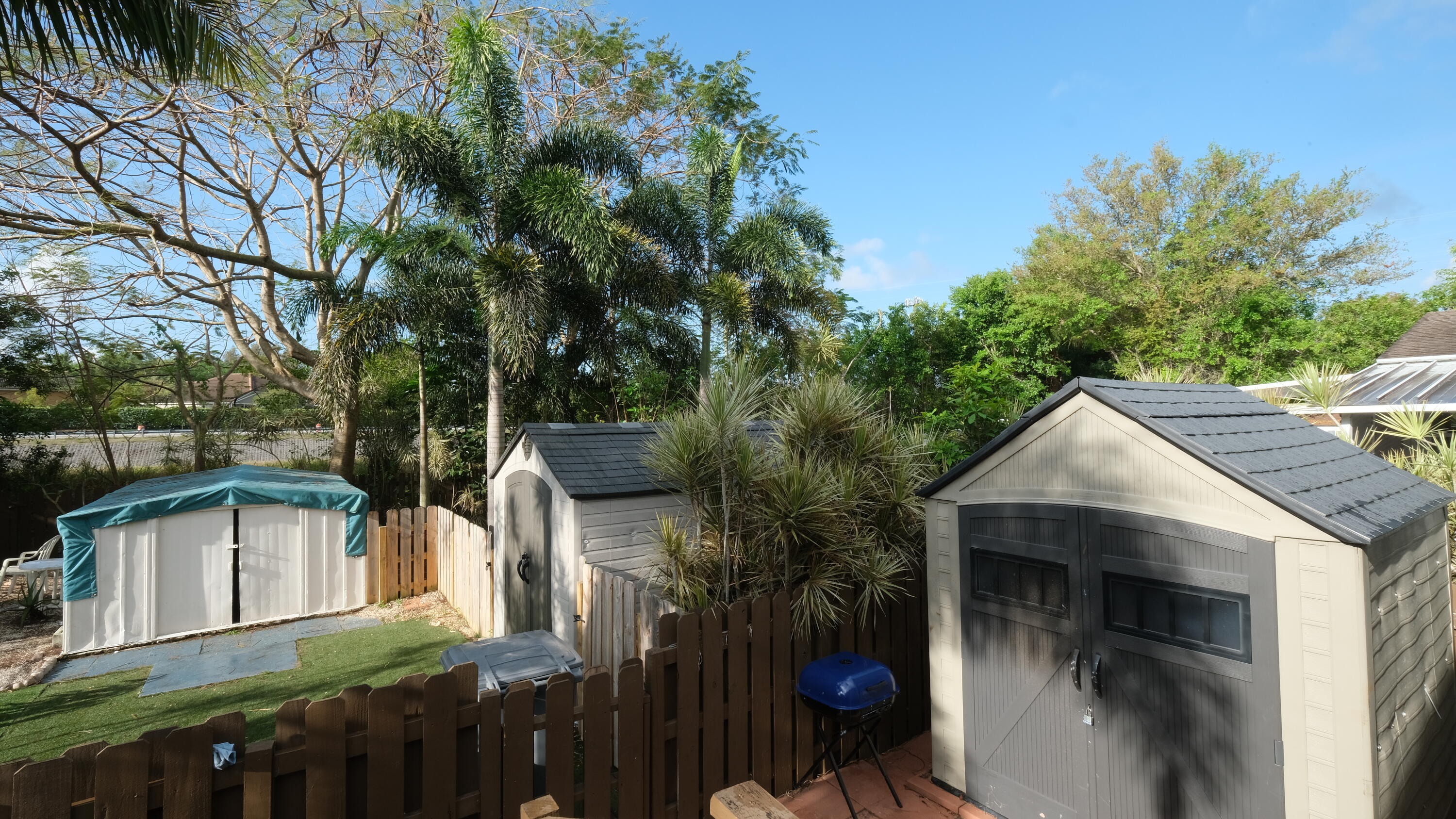 11942 Coral Place Boca Raton, FL 33428 - Photo 9 of 23 14