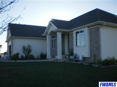 5426 Hamilton Road Yoder, IN 46798 - Photo 2 of 8