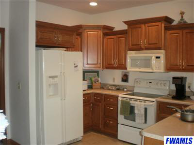 5426 Hamilton Road Yoder, IN 46798 - Photo 3 of 8