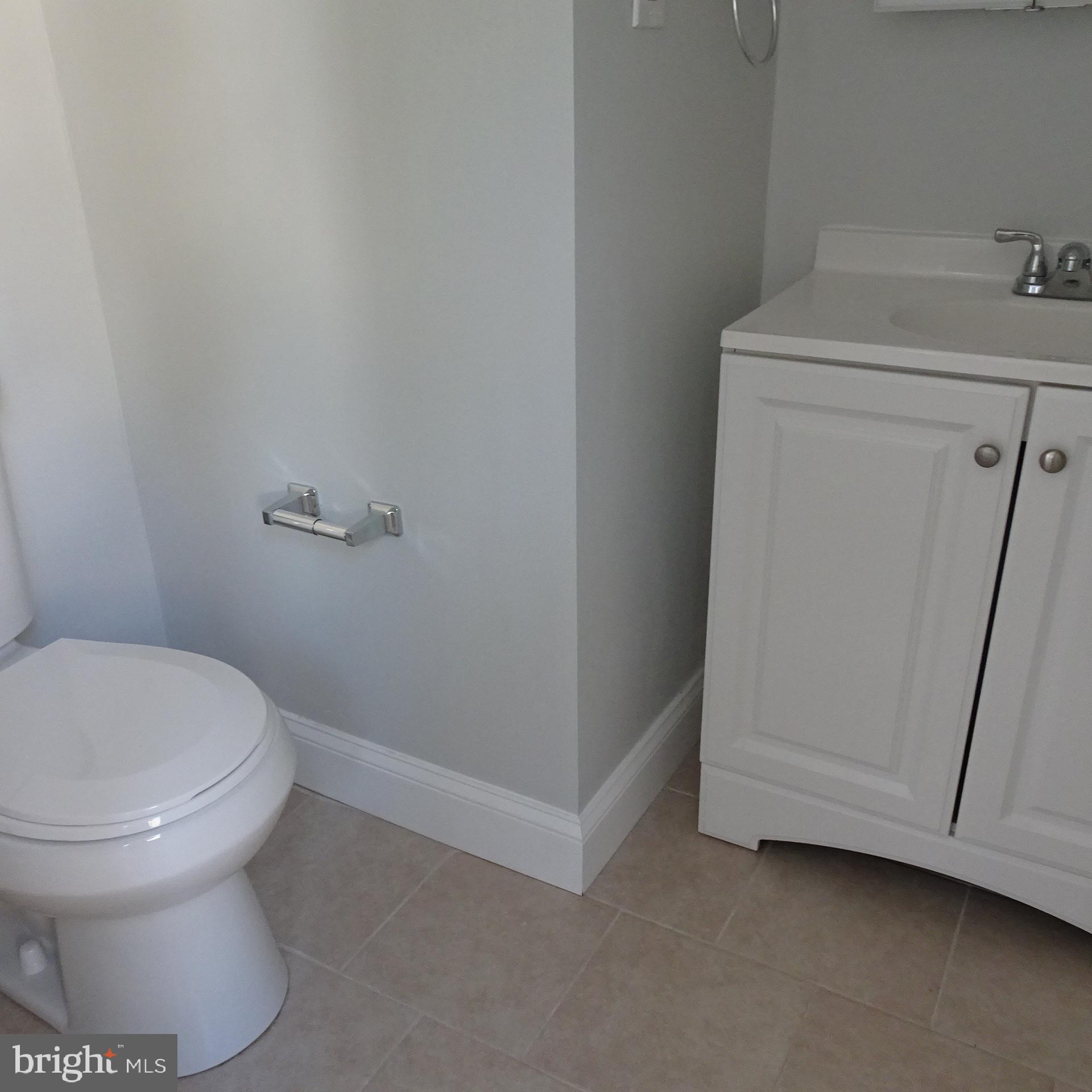4314 State Road Drexel Hill, PA 19026 - Photo 17 of 28 Family Room Powder Room