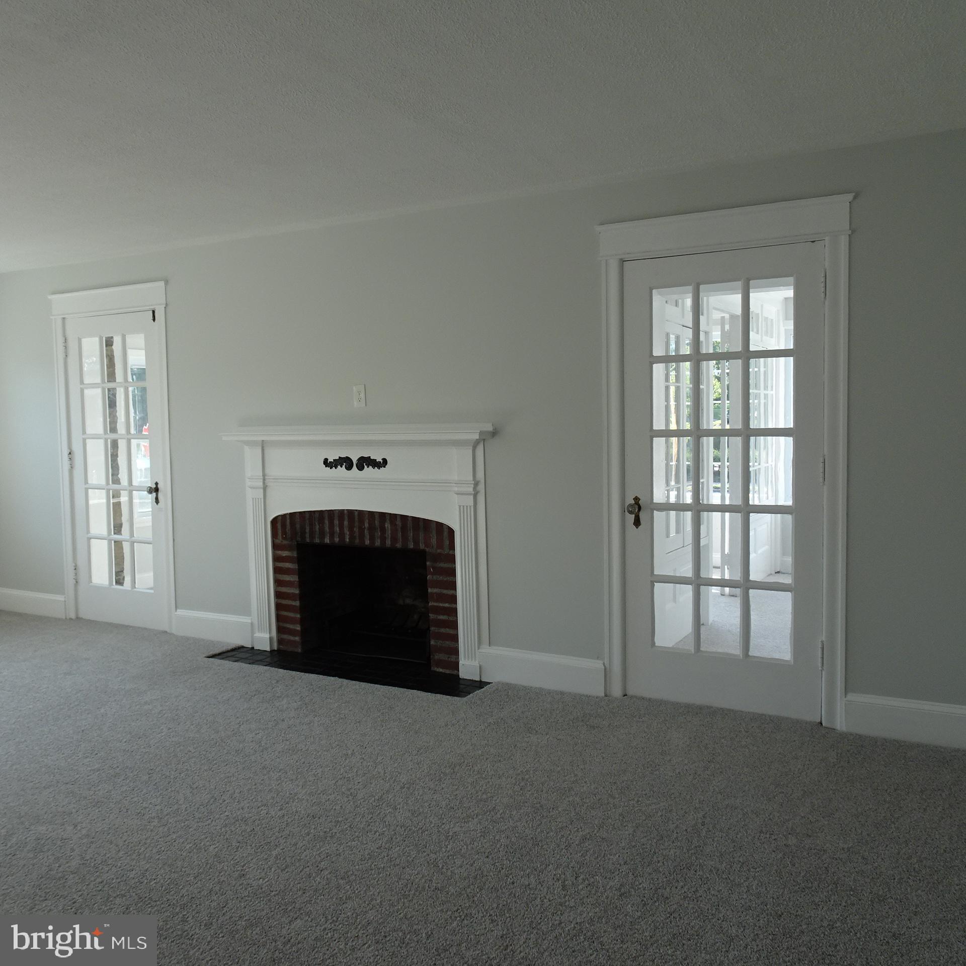 4314 State Road Drexel Hill, PA 19026 - Photo 7 of 28 Living Room w/ Fireplace