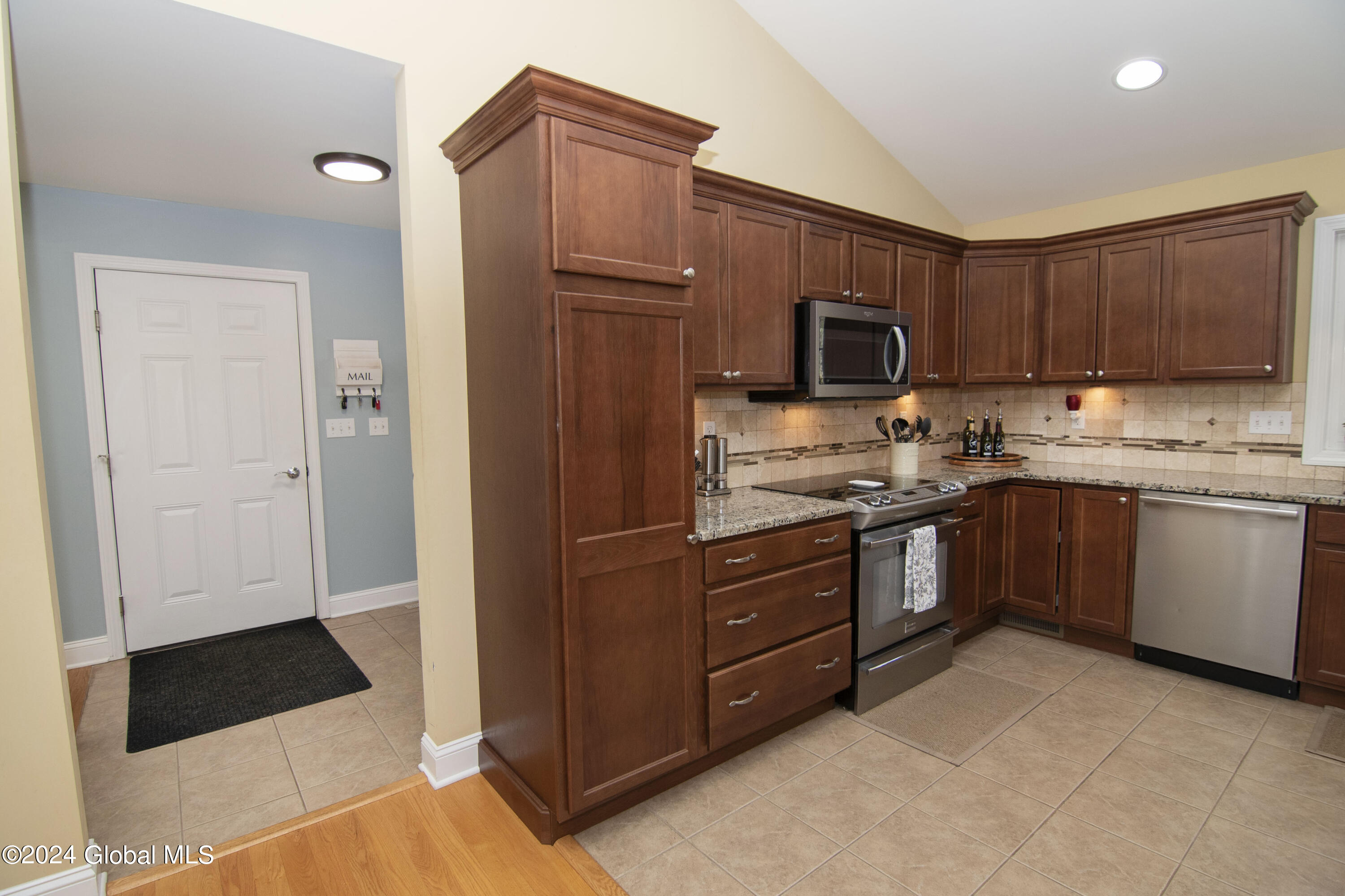 150 North Greenfield Road Greenfield, NY 12859 - Photo 16 of 63 CRG_1984