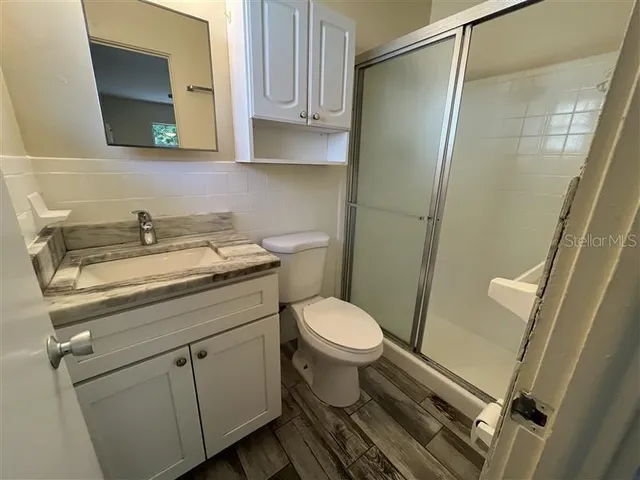 $1,999 | 1935 Edgewater Drive, Sarasota, FL 34234