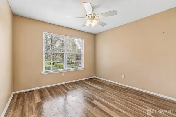 $3,600 | 418 Dorchester Way, Manalapan, NJ 07726