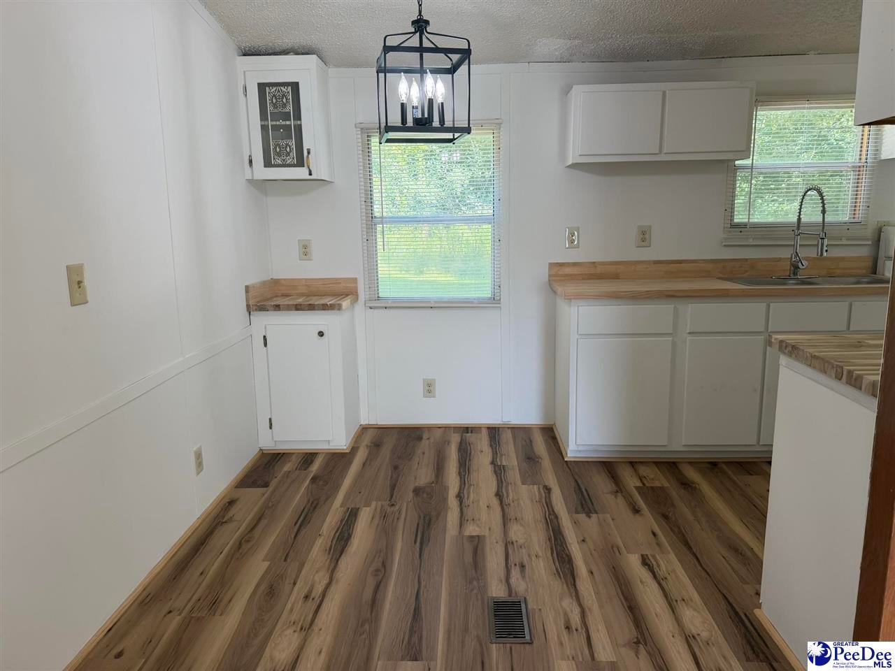 1116 Edwards Road Bennettsville, SC 29512 - Photo 19 of 36 Gallery Image 19