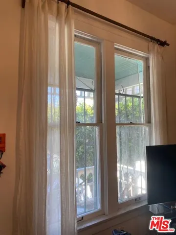 $2,950 | 1612 West 11th Place, Los Angeles, CA 90015