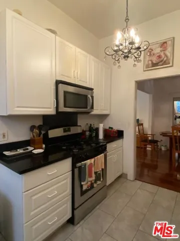 $2,950 | 1612 West 11th Place, Los Angeles, CA 90015