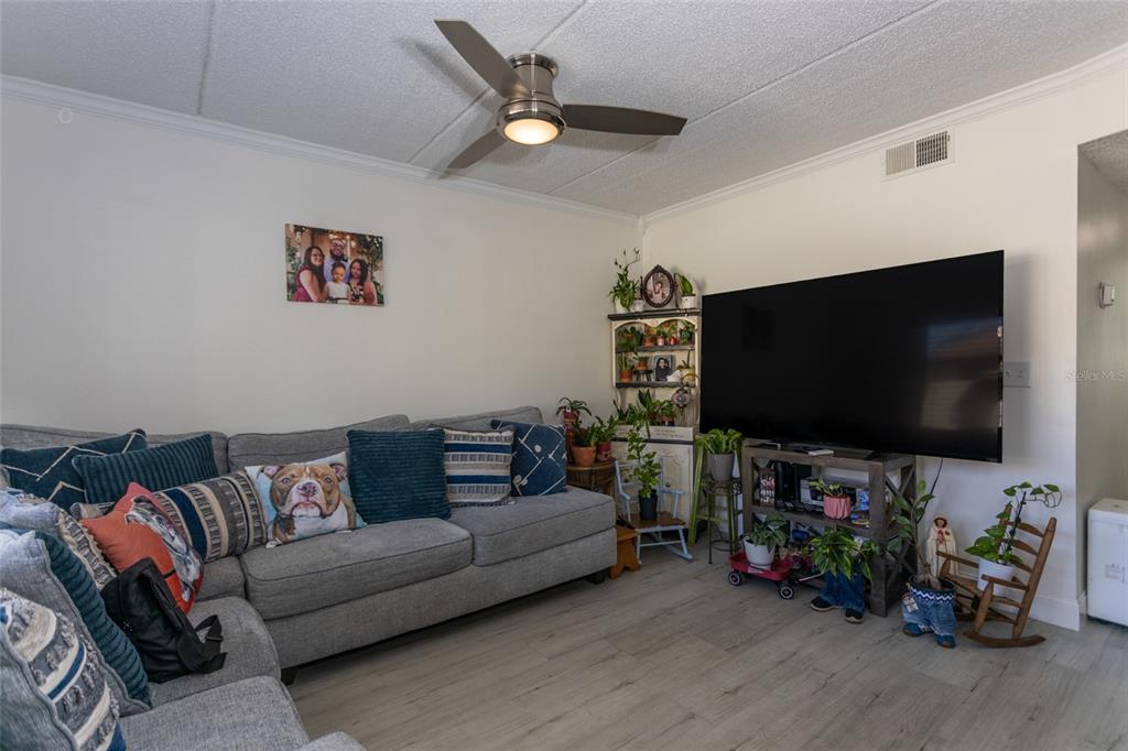 1601 Big Tree Road, Unit 601 South Daytona, FL 32119 - Photo 9 of 18