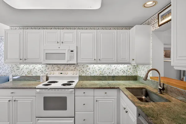 $725,000 | 46 Forest Gate, Unit 46, Yarmouth Port, MA 02675
