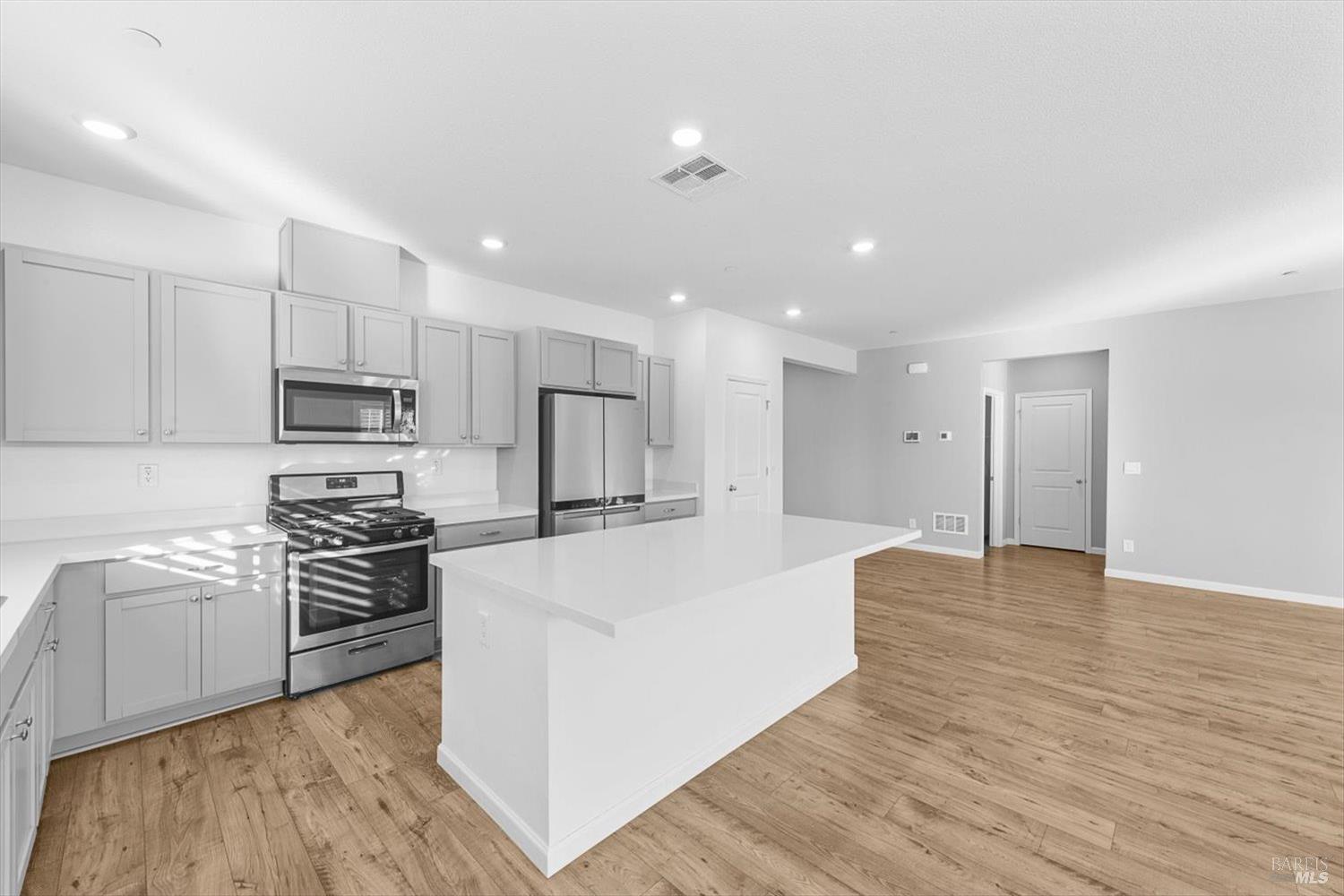 655 Honey Bee Road Dixon, CA 95620 - Photo 17 of 62