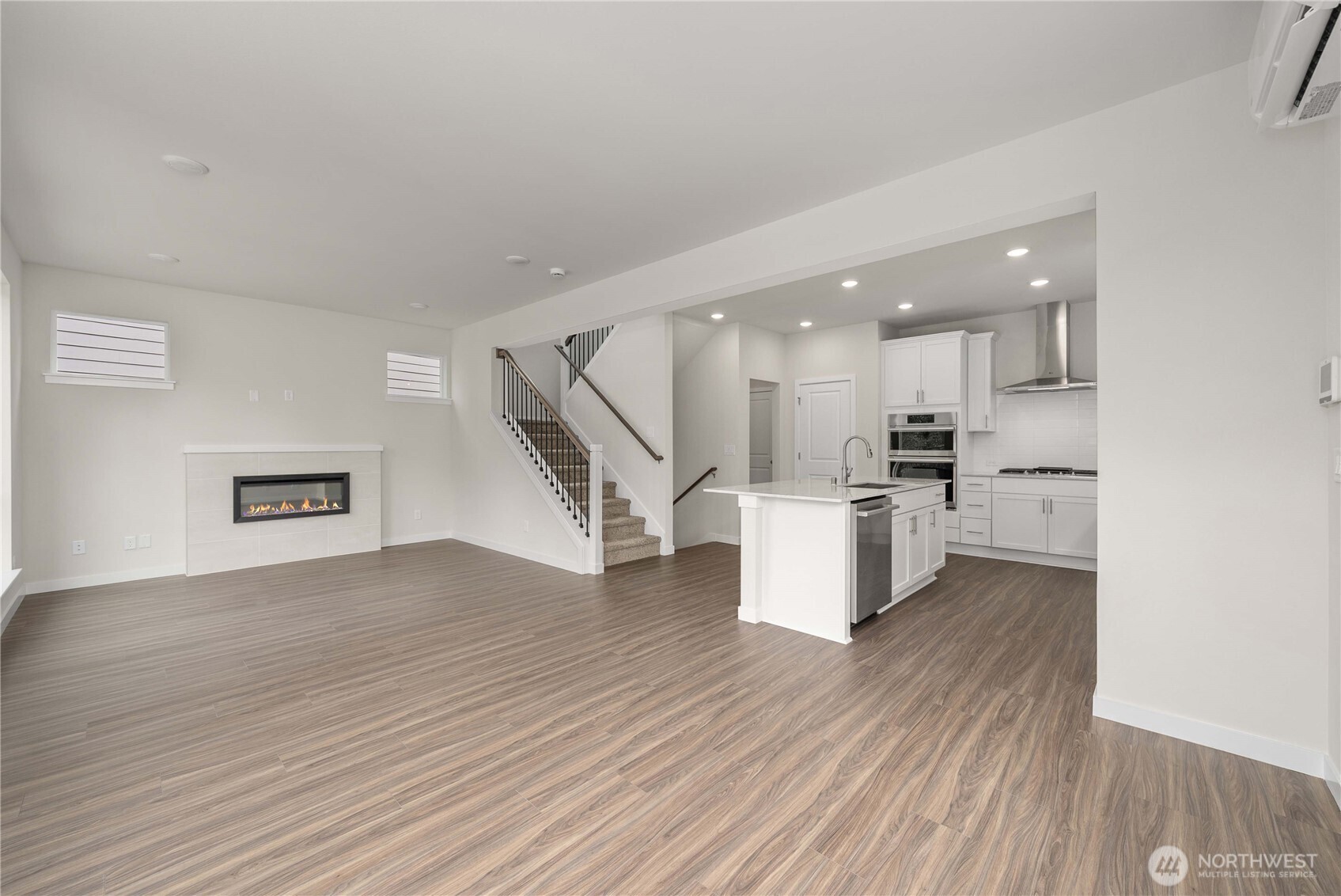 4273 Aberdeen Way Northeast Renton, WA 98056 - Photo 31 of 33 Gallery Image 31