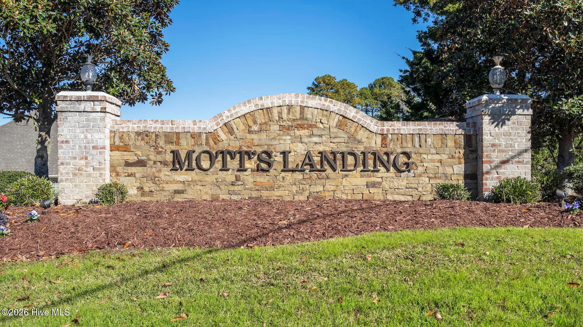 324 Motts Forest Road Wilmington, NC 28412 - Photo 23 of 35 mottssign