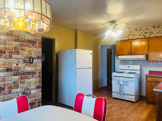 $169,900 | 811 Sibley Boulevard, Calumet City, IL 60409