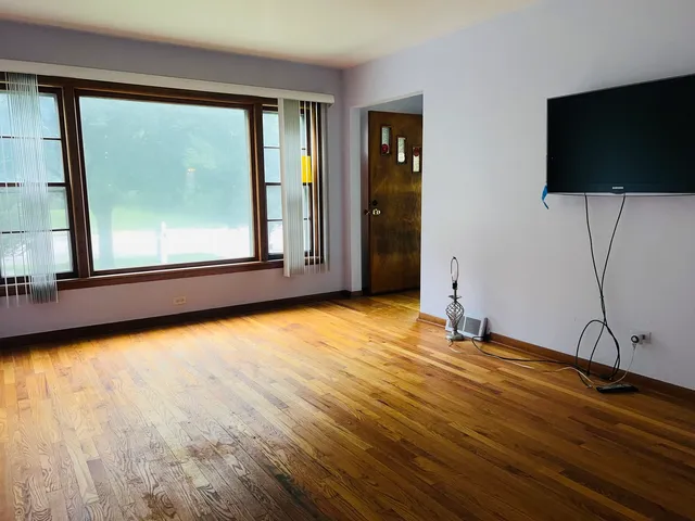 $169,900 | 811 Sibley Boulevard, Calumet City, IL 60409