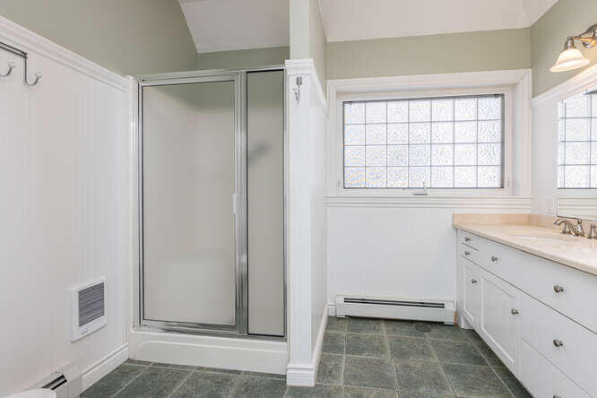20 Landing Road Saco, ME 04072 - Photo 19 of 47 Primary Bath